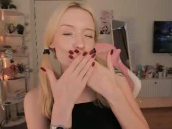tiffy_fox webcam model stream image