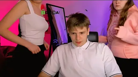 leslie_bird webcam stripchat model stream image