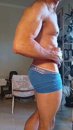 saarad0 webcam model stream image