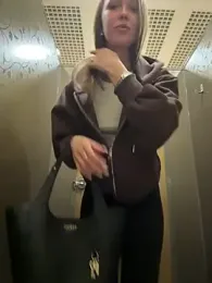 ElliRose webcam model stream image