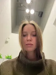 ElliRose webcam model stream image