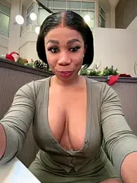 Belle___ webcam model stream image