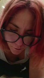 piccolaqueen webcam model stream image