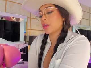 julietawild webcam model stream image