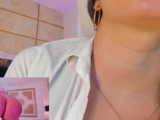 julietawild webcam model stream image