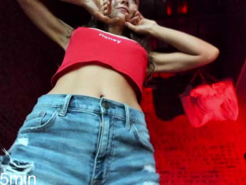 Malisha8 webcam bongacams model stream image