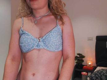 AnnaEvv webcam bongacams model stream image