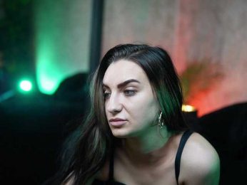 BikiJo webcam bongacams model stream image