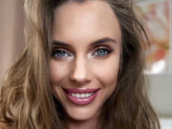 MichelleRouz webcam livejasmin model stream image