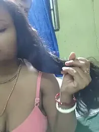 Yourmanu webcam model stream image