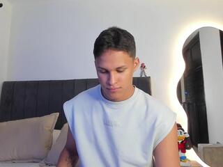 James Owenn webcam model stream image