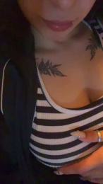 Mmaai webcam model stream image