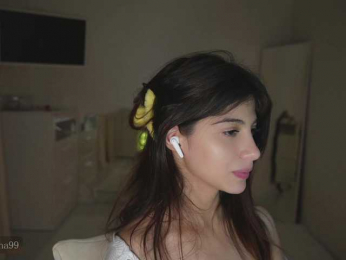 -Madi- webcam bongacams model stream image