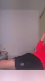 TuuNeenee30 webcam model stream image