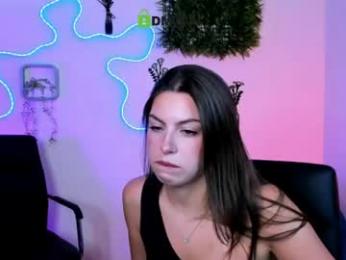 amalialowell webcam model stream image