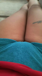 Yennyaurar webcam model stream image