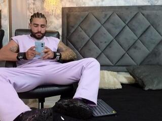 Apolo Rousse webcam model stream image