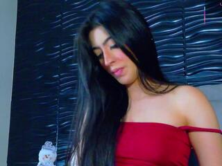 Amber Bull webcam model stream image