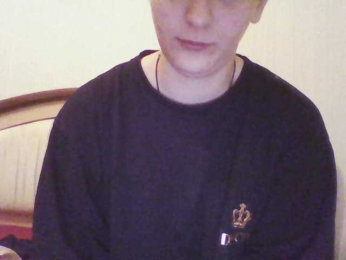 Hotredhead01 webcam model stream image