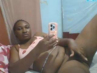 cutyleila webcam model stream image