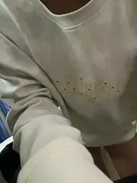 Yalotutu webcam model stream image