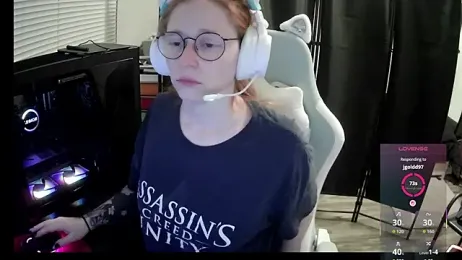 LilyFoxxx webcam model stream image