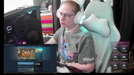 LilyFoxxx webcam model stream image