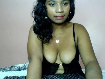 Calinasweet webcam model stream image