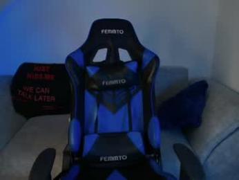 thomas_fit1 webcam model stream image