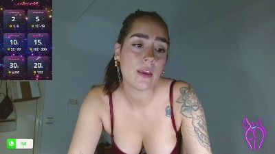 khloeMoon webcam model stream image