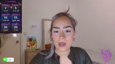 khloeMoon webcam cam4 model stream image