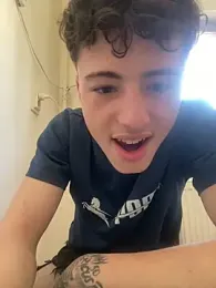 denysio89 webcam model stream image