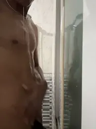 Ryan-hot webcam model stream image