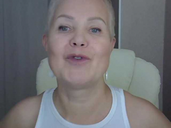 MadamMadam webcam model stream image