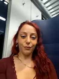 LollyJek_ webcam model stream image