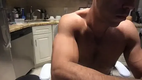 BigGuyMuscle webcam model stream image