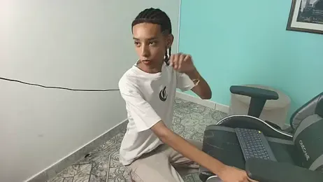 Drake_cum23 webcam stripchat model stream image