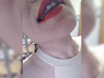 Good-woman webcam bongacams model stream image