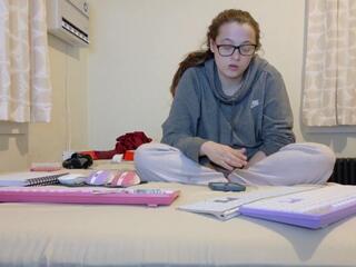 Bambi Bi webcam model stream image