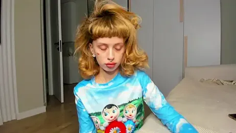 FlowerOfSin2001 webcam model stream image