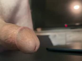 pieceone4us webcam model stream image
