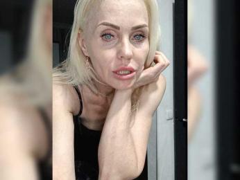 Mazalane webcam model stream image