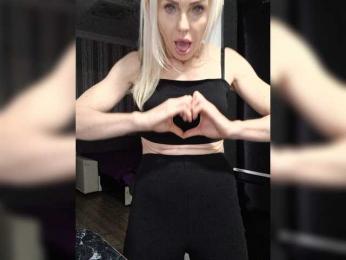 Mazalane webcam model stream image