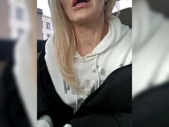 Mazalane webcam bongacams model stream image