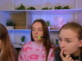 isla-dior webcam model stream image