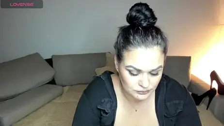 Laura_sinner webcam model stream image