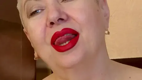 LadyPosh webcam stripchat model stream image