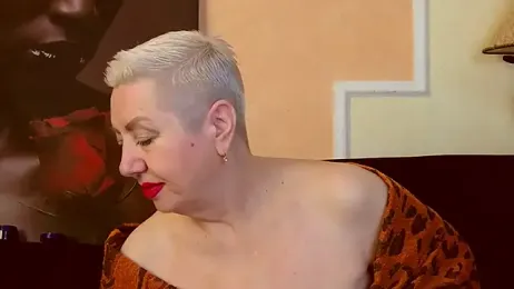 LadyPosh webcam model stream image