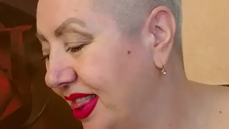 LadyPosh webcam model stream image