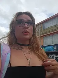 Lilit_doll_ webcam stripchat model stream image